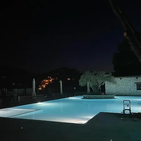 Gans Motel